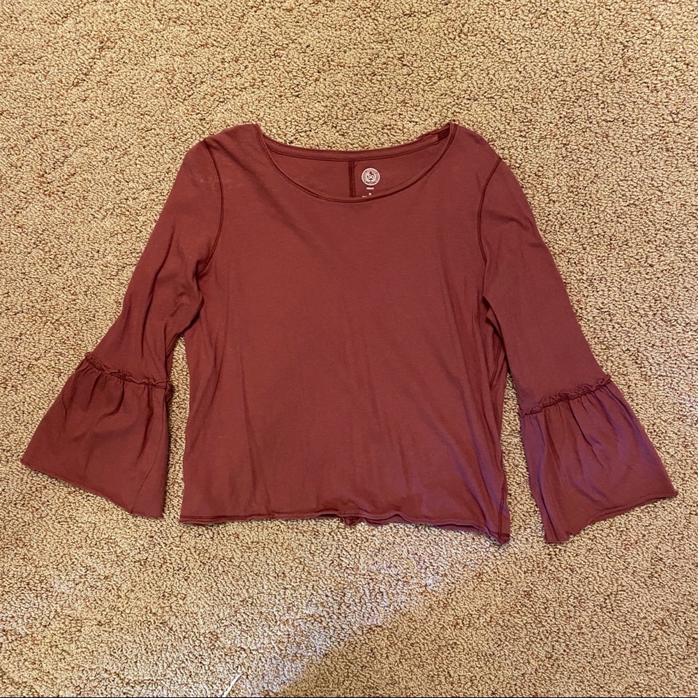 ‼️SO Bell Sleeve Top‼️
